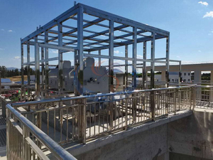 Enclosed Skylight Room for Bar Screen Equipment